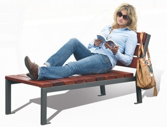 Chaise longue urbaine bois